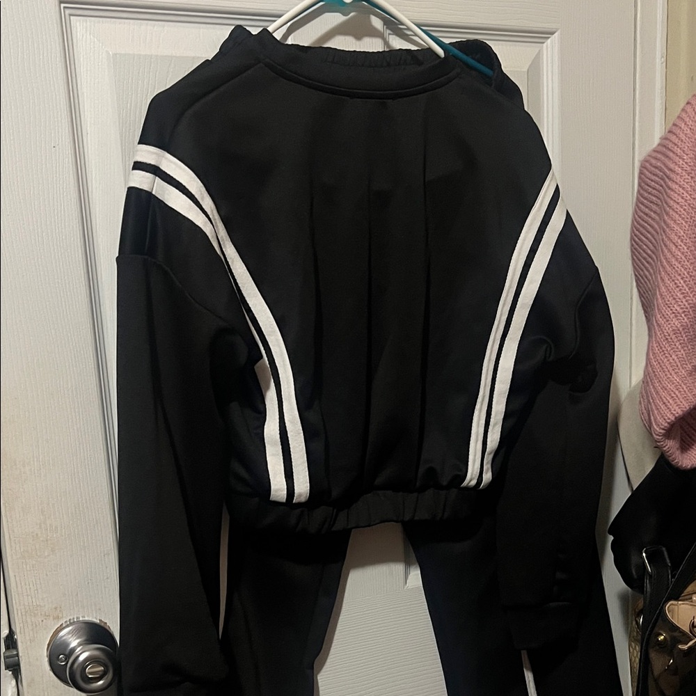 Black and White Women's pants set